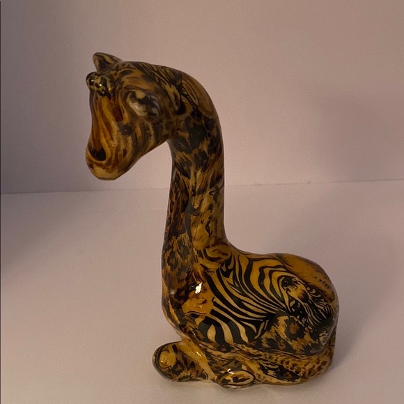 Ceramic Giraffe Figurine - Picture 1 of 5